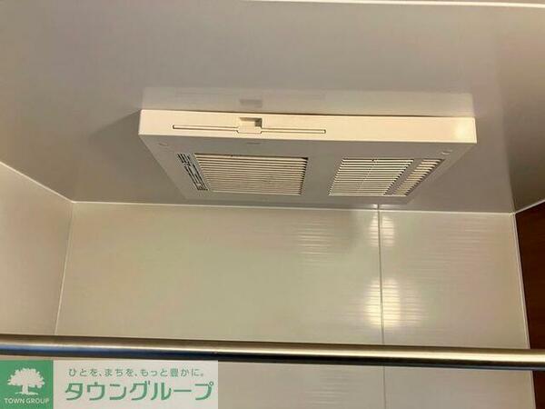 detached 埼玉県北本市大字下石戸下

地図を見る