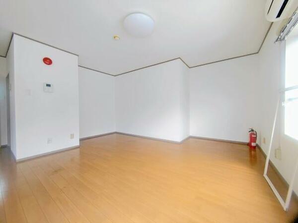 detached 東京都小平市小川西町５丁目

地図を見る