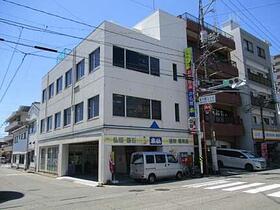広島県広島市佐伯区楽々園３丁目