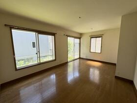 愛知県名古屋市名東区上菅２丁目