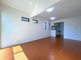 東京都足立区梅田１丁目