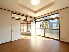 埼玉県行田市持田５丁目