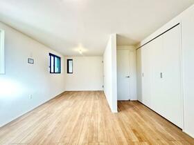 東京都足立区花畑７丁目