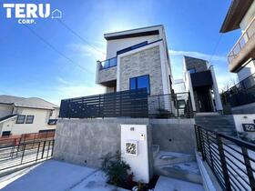 神奈川県横浜市青葉区美しが丘４丁目