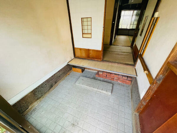 detached 東京都中野区本町６丁目

地図を見る