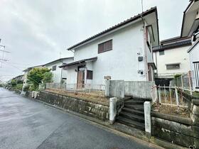 埼玉県比企郡鳩山町鳩ヶ丘２丁目