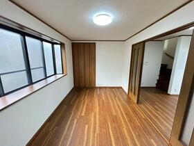 京都府京都市伏見区深草大亀谷東寺町