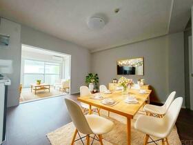 メゾンドブラン浦和辻