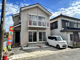 神奈川県愛甲郡愛川町中津