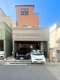 神奈川県横浜市青葉区荏田西１丁目