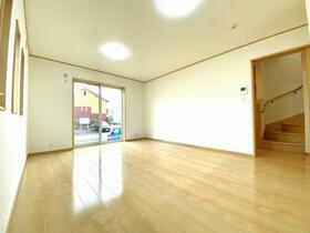 東京都八王子市下柚木