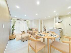 石川県小松市西軽海町３丁目