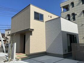 静岡県駿東郡清水町湯川