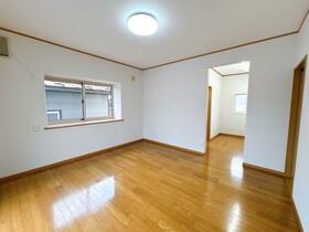 青森県八戸市大字妙字間山