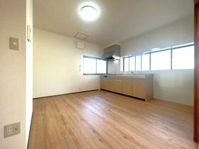 高知県須崎市多ノ郷甲