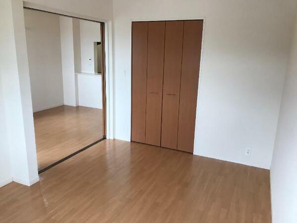 apartment 茨城県北茨城市関南町神岡上
地図を見る