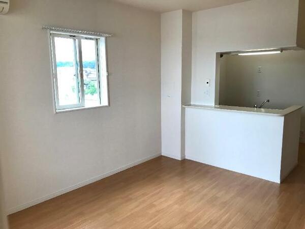 apartment 茨城県北茨城市関南町神岡上
地図を見る