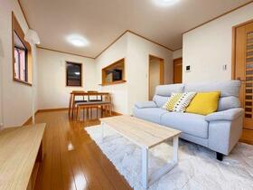 神奈川県厚木市下荻野