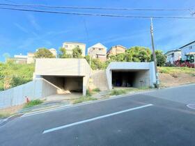 神奈川県横浜市磯子区岡村２丁目