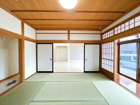 鳥取県東伯郡湯梨浜町大字上橋津