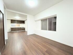 神奈川県横浜市栄区東上郷町