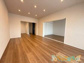 グリーンメゾン鶴牧５号棟５階　京王多摩センター駅歩１４分