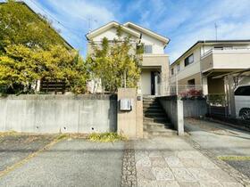 福岡県小郡市美鈴が丘５丁目