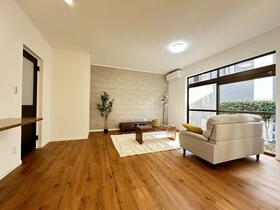 愛知県春日井市神屋町