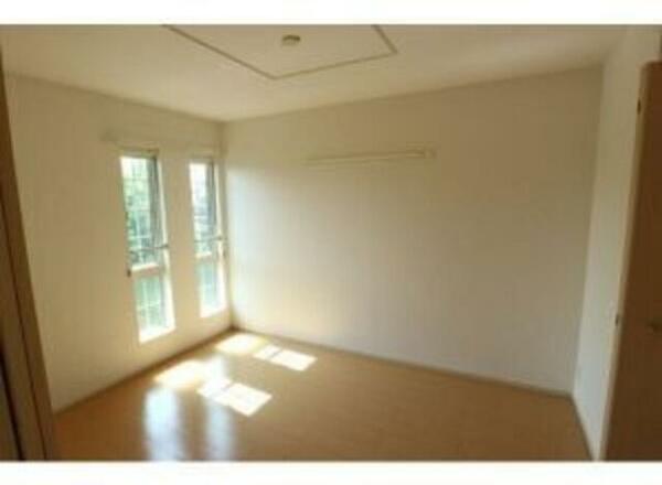 apartment 埼玉県北葛飾郡松伏町松葉１丁目
地図を見る