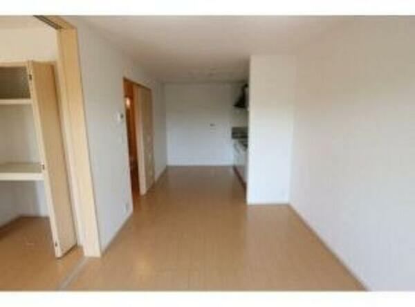 apartment 埼玉県北葛飾郡松伏町松葉１丁目
地図を見る