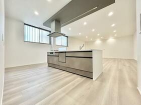 香川県坂出市江尻町