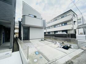 埼玉県草加市吉町３丁目