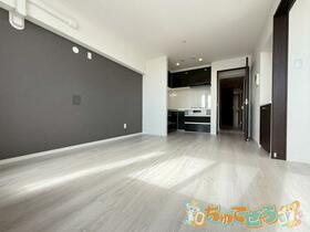 リベラル相武台前弐番館４階　相武台前駅歩１１分