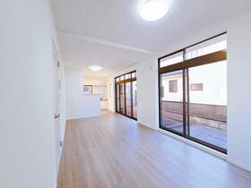 東京都武蔵村山市岸３丁目