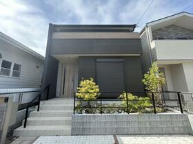 愛知県岡崎市上地６丁目