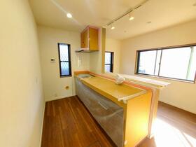 千葉県船橋市三山４丁目