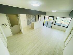 シー・アンド・シー平和　３０１