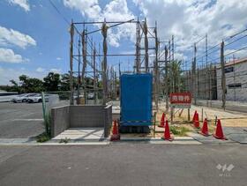 兵庫県川西市南花屋敷４丁目