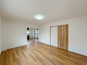 愛知県清須市西市場１丁目