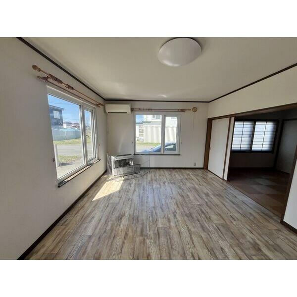 detached 北海道石狩市親船東二条２丁目
地図を見る
