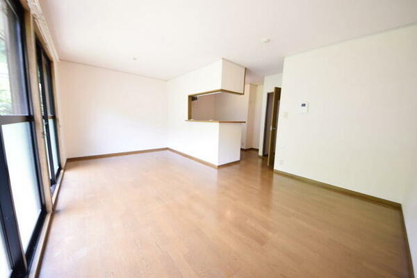 detached 東京都八王子市南大沢２丁目

地図を見る