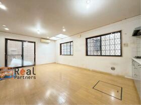 神奈川県横浜市鶴見区獅子ケ谷１丁目