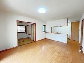 兵庫県宝塚市中筋７丁目