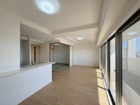 アルファステイツ加古川本町　１２０３