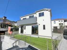 東京都町田市成瀬2丁目