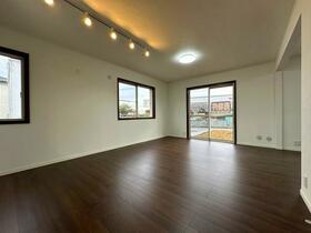 茨城県古河市坂間