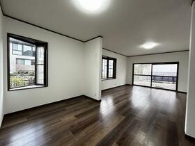 京都府京都市西京区大枝北沓掛町３丁目