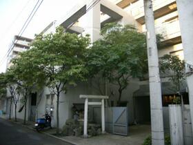 サンビュー南町１階　八王子駅歩９分