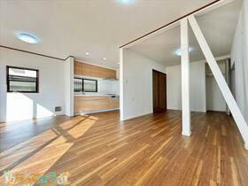 東京都八王子市大和田町６丁目