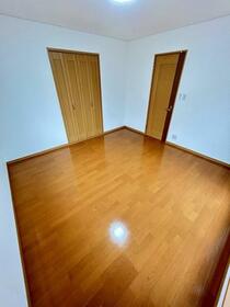 神奈川県川崎市多摩区長尾７丁目